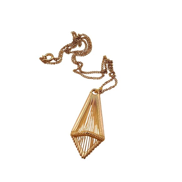 Vintage Gold-Toned Wire Wrapped Geometric Pendant Necklace with Chain - Picture 2 of 5